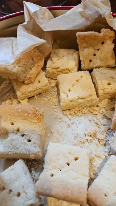 GF Vanilla shortbread squares